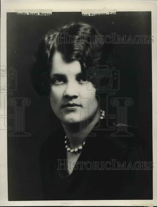 1927 Press Photo Dorothy Mielke, student at Univ of Ore. & "Rose Queen" - Historic Images