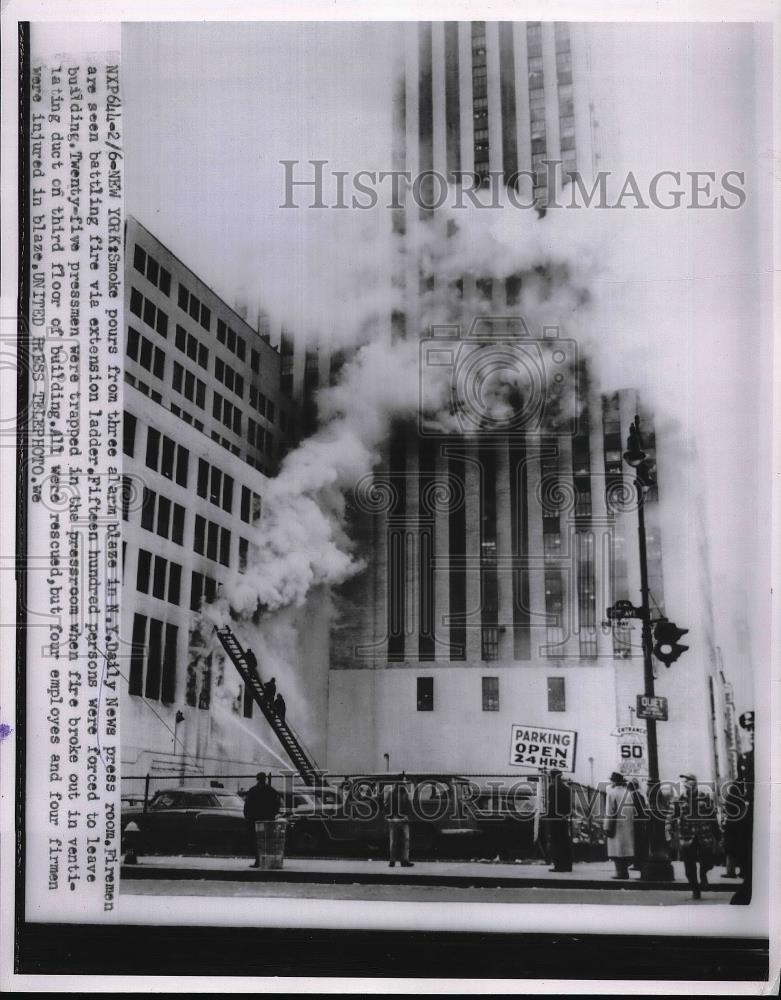 1954 Press Photo Smoke pours from N. Y. Daily News press room - neb18913 - Historic Images