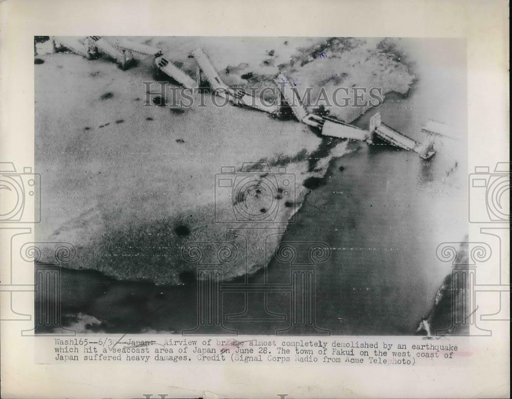 1948 Press Photo A bridge in Japan right after a earthquake. - neb14022 - Historic Images