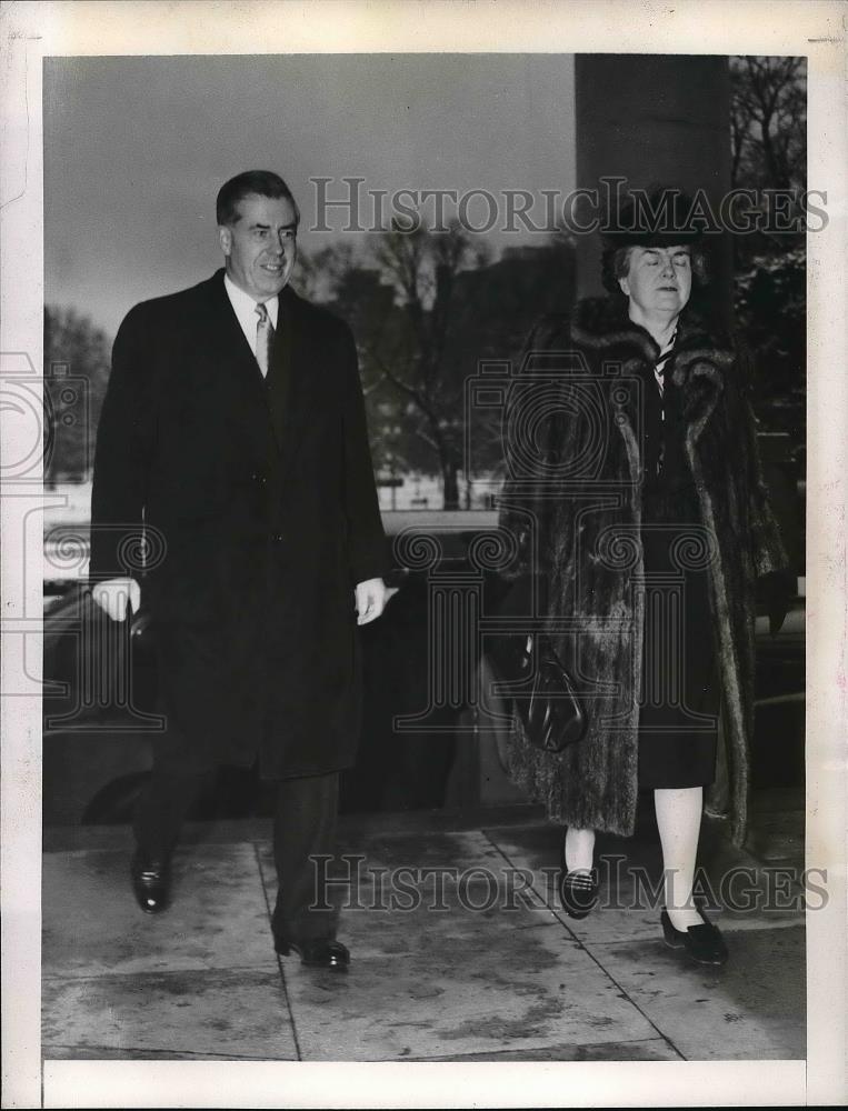 1945 Press Photo former Vice Pres. Henry Wallace and wife at White House - Historic Images