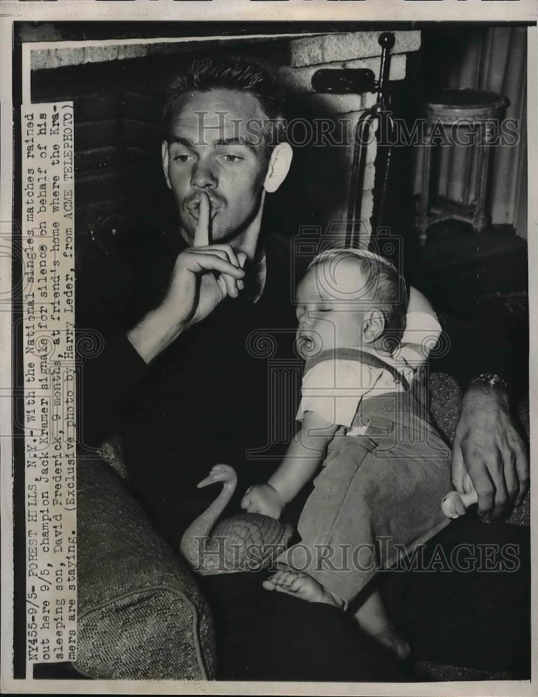 Press Photo American tennis star Jack Kramer &amp; his sleeping son, David Frederick - Historic Images