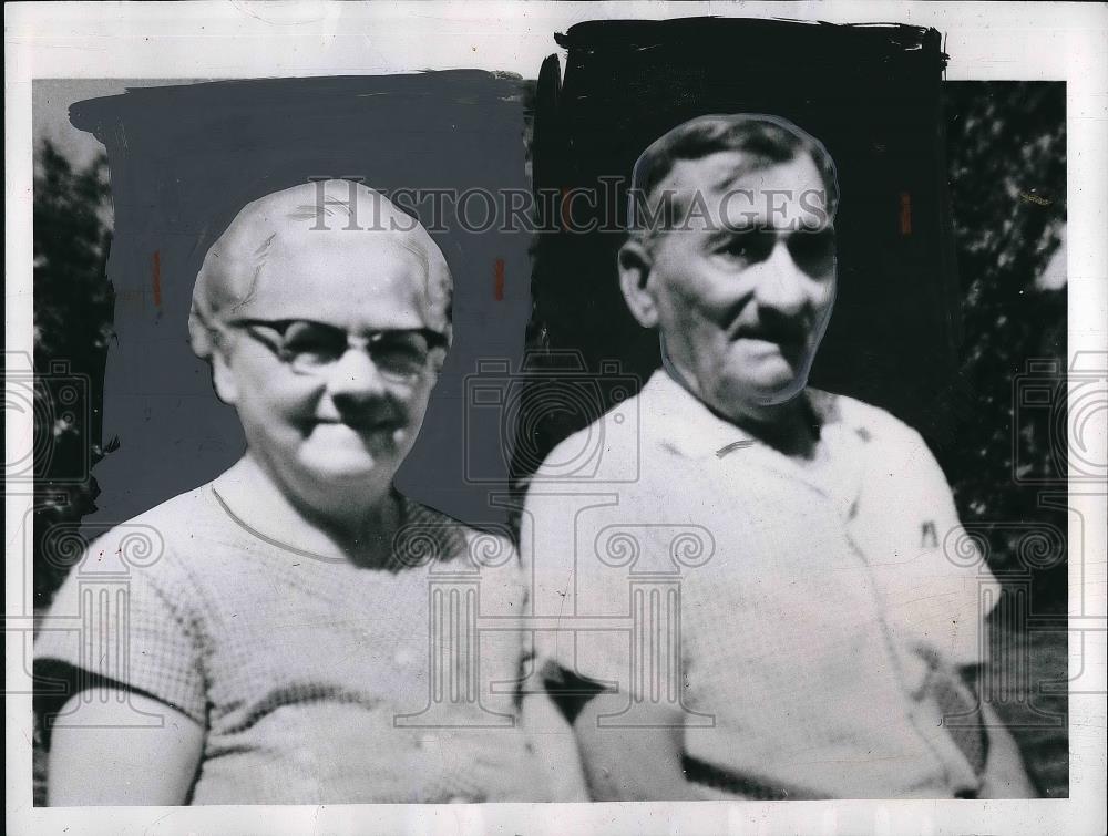 1962 Press Photo Mr &amp; Mrs Joseph Zronek Celebrate Golden Wedding Anniversary - Historic Images