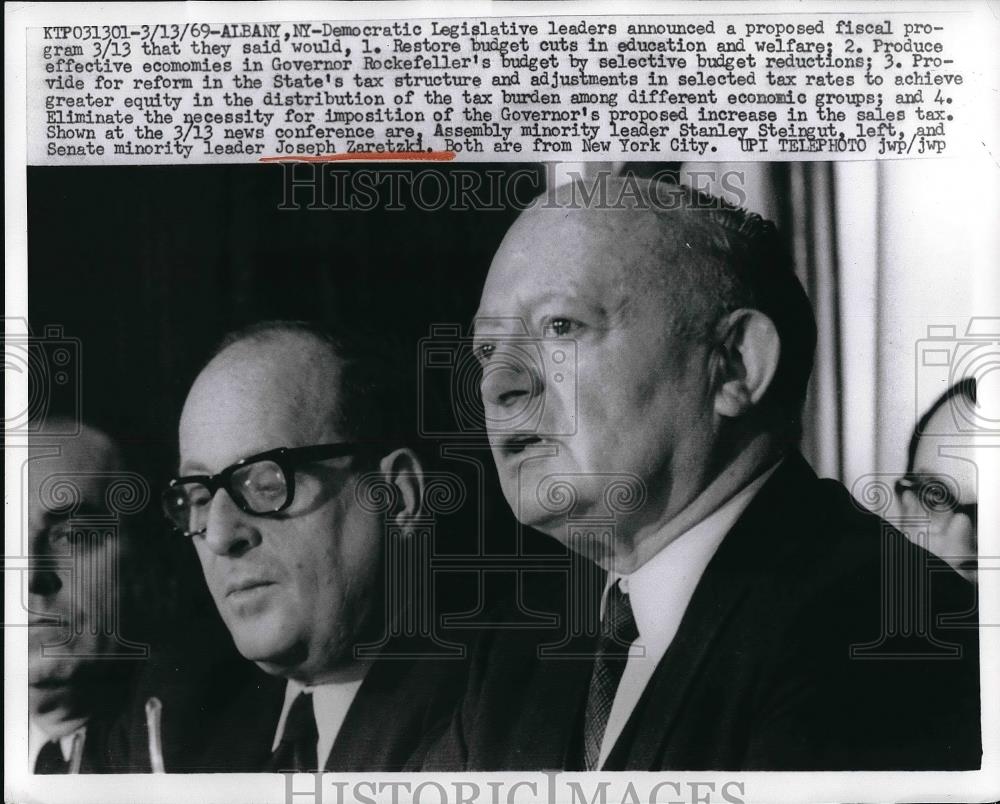 1969 Press Photo NY Democratic Leaders Propose Program To Restore Budget Cuts - Historic Images