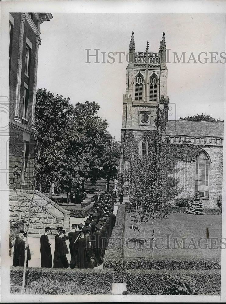 1938 Press Photo Students Walking to Baccalaureate Service Fordham University - Historic Images