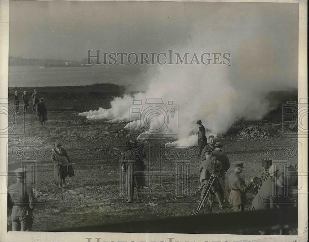 1925 Press Photo Smoke Screen Boston Tear gas - Historic Images