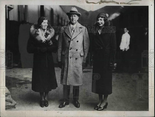 1932 Press Photo Dwight Davis arrived in France with his daughter Cynthia, - Historic Images