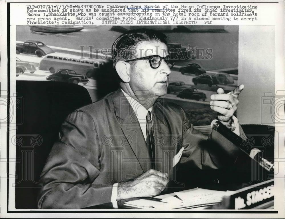 1958 Press Photo Chariman Owen Harris , Baron Shacklette House Investigation - Historic Images