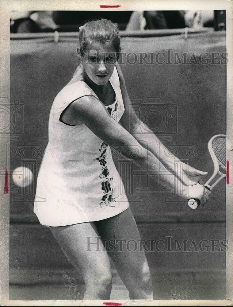 1972 Press Photo pro Tennis player Valerie Ziegenfuss - Historic Images