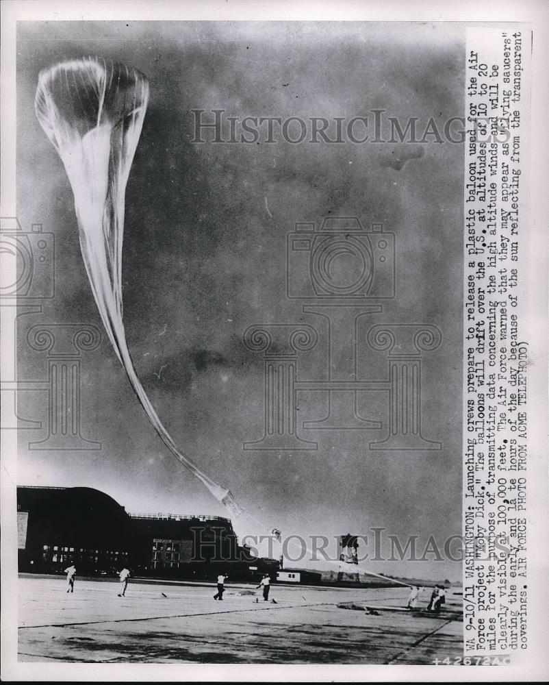 1951 Press Photo Plastic balloon used for Air Force project &quot;Moby Dick&quot; - Historic Images