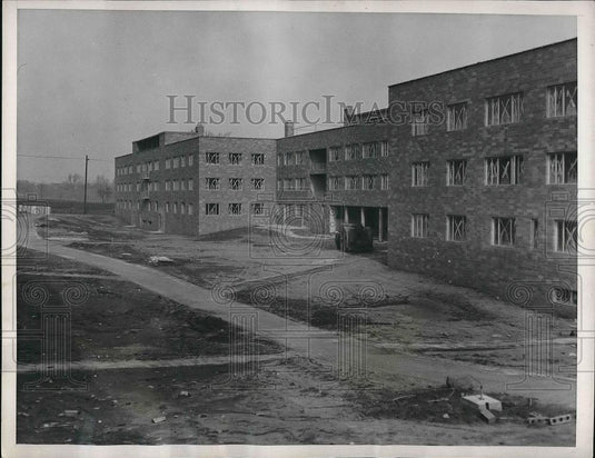 1935 Press Photo Hosiery workers building completed in Philadelphia - nea96691 - Historic Images