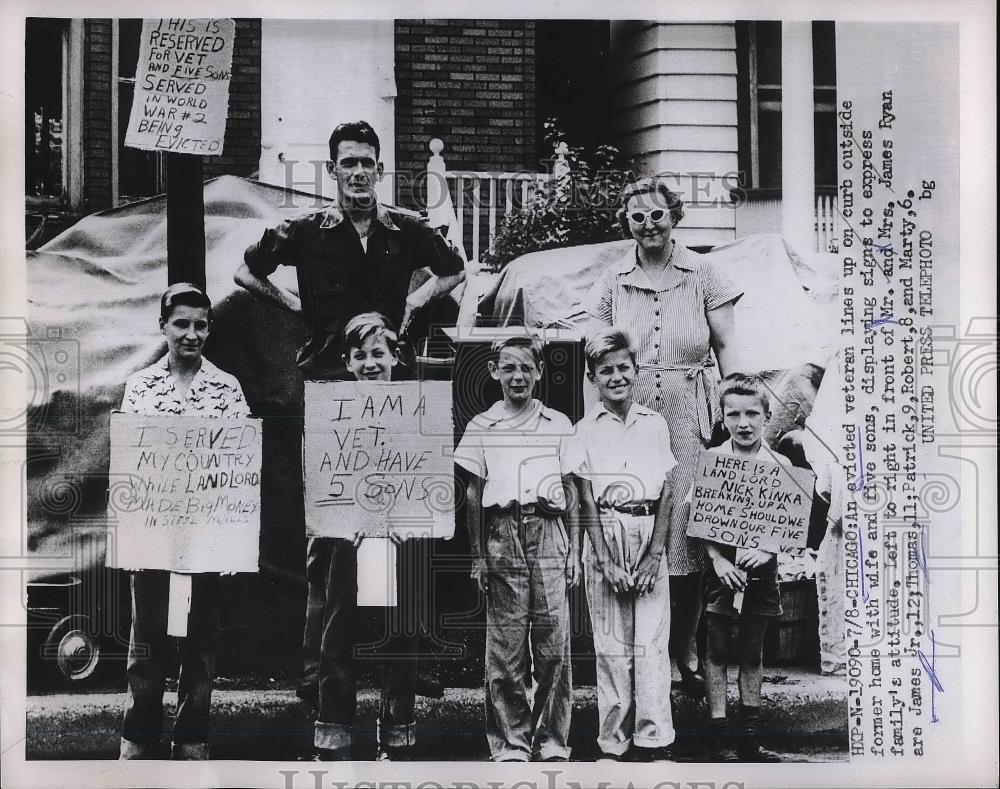 1953 Press Photo Mr. &amp; Mrs James Ryan, James, Thomas, Patrick, Robert, Marty - Historic Images