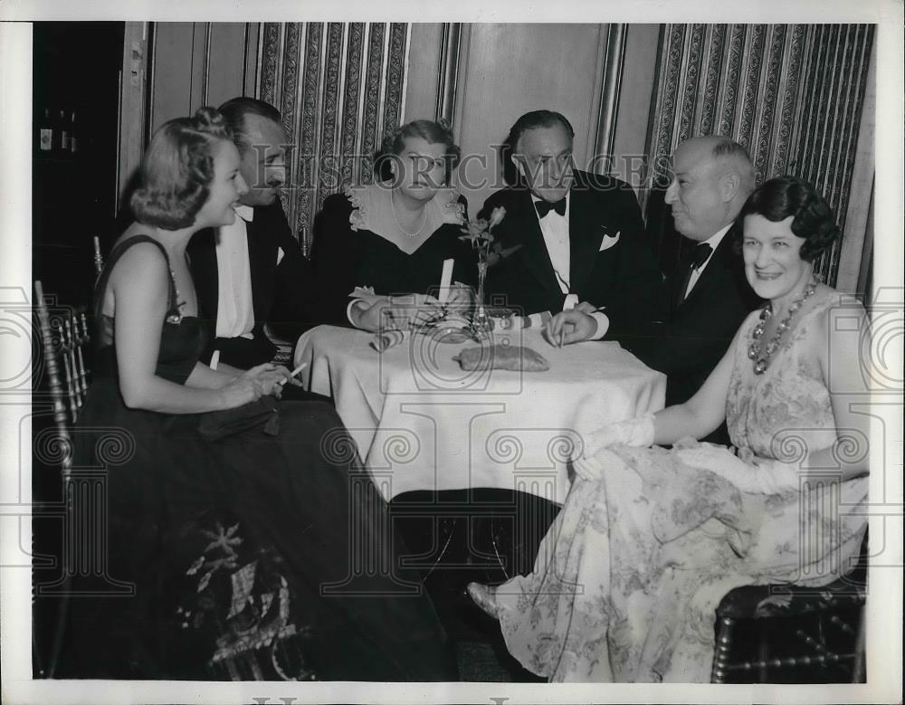 1941 Press Photo Mrs. Donald Tansill,Count Adelberg &amp; Honorable James Farley - Historic Images