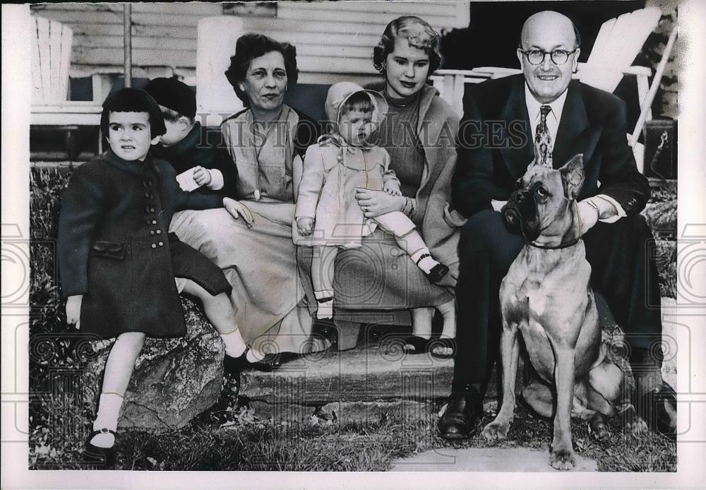 1953 Press Photo Former Representative Leonard Hall Nassau County Chairman - Historic Images