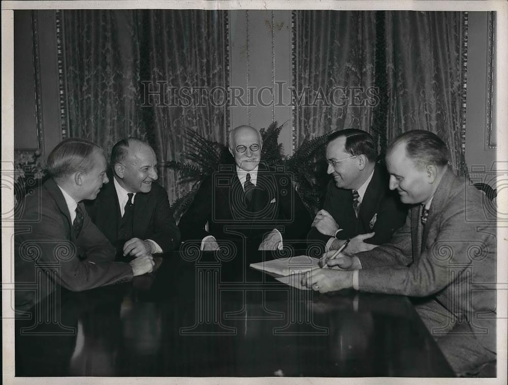 1937 Press Photo Youngth, George A. ball Charles Bradley Rail Tycoons - Historic Images