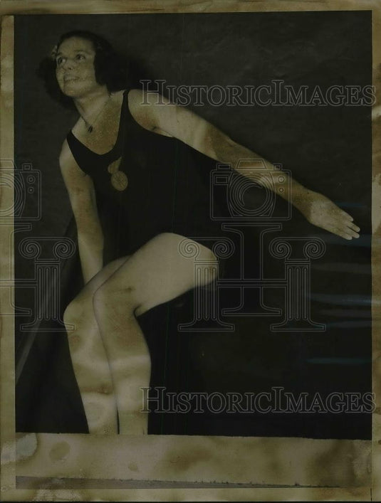 1939 Press Photo Elizabeth Ryan Member Of 400 Yard Relay Team - Historic Images