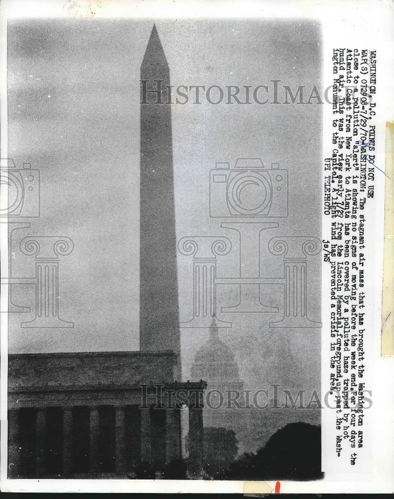 1970 Press Photo Washington D.C. Pollution alert Capitol Monument - Historic Images