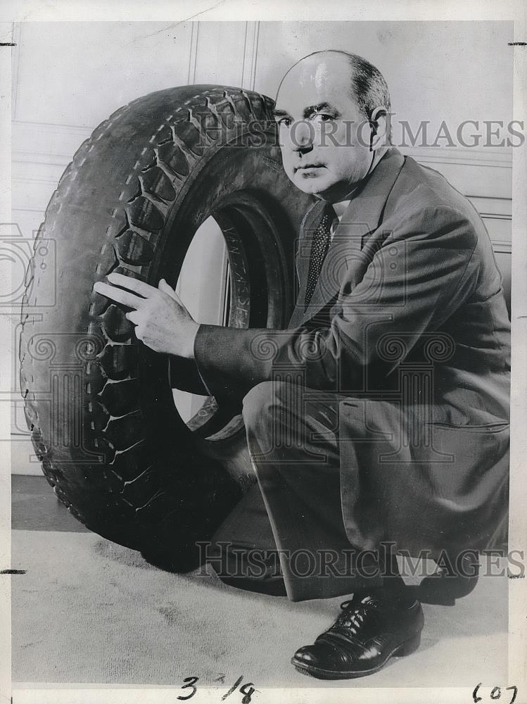 1942 Press Photo John L. Rogers, Director, Division of Motor Port - Historic Images