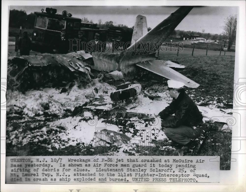 1955 Press Photo Wreckage of F-86 That Crashed at McGuire Air Base - Historic Images