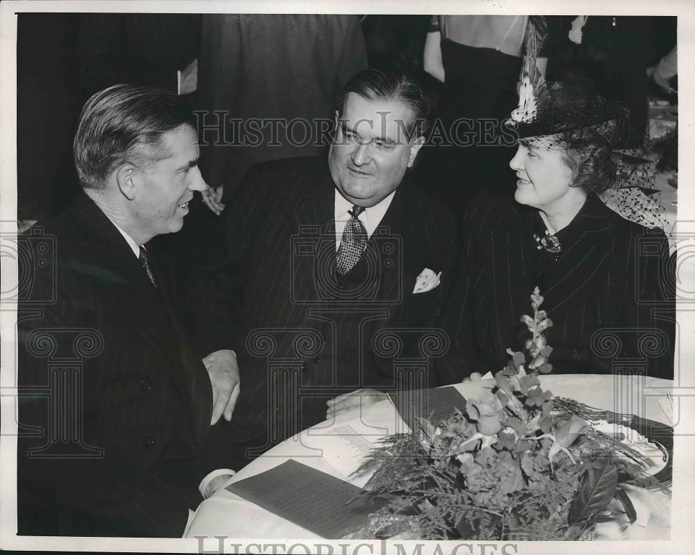 1941 Press Photo VP and Mrs. Henry A. Wallace, Brazilian Amb. Carlos Martins - Historic Images