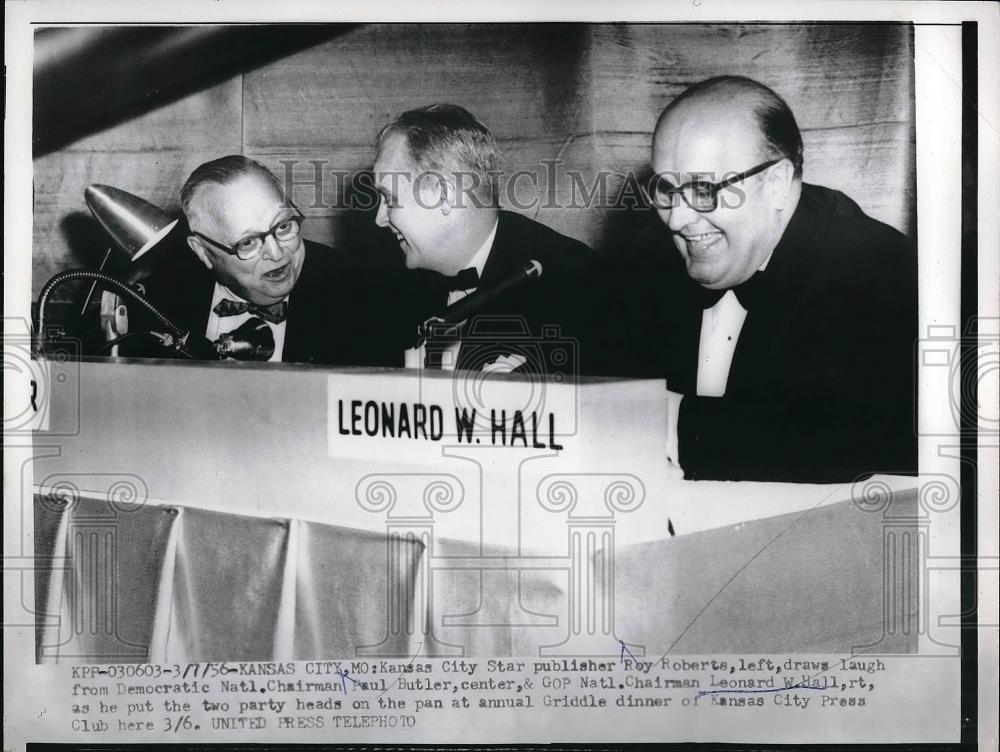 1956 Press Photo Publisher Roy Roberts Paul Butler Democratic National Chairman - Historic Images