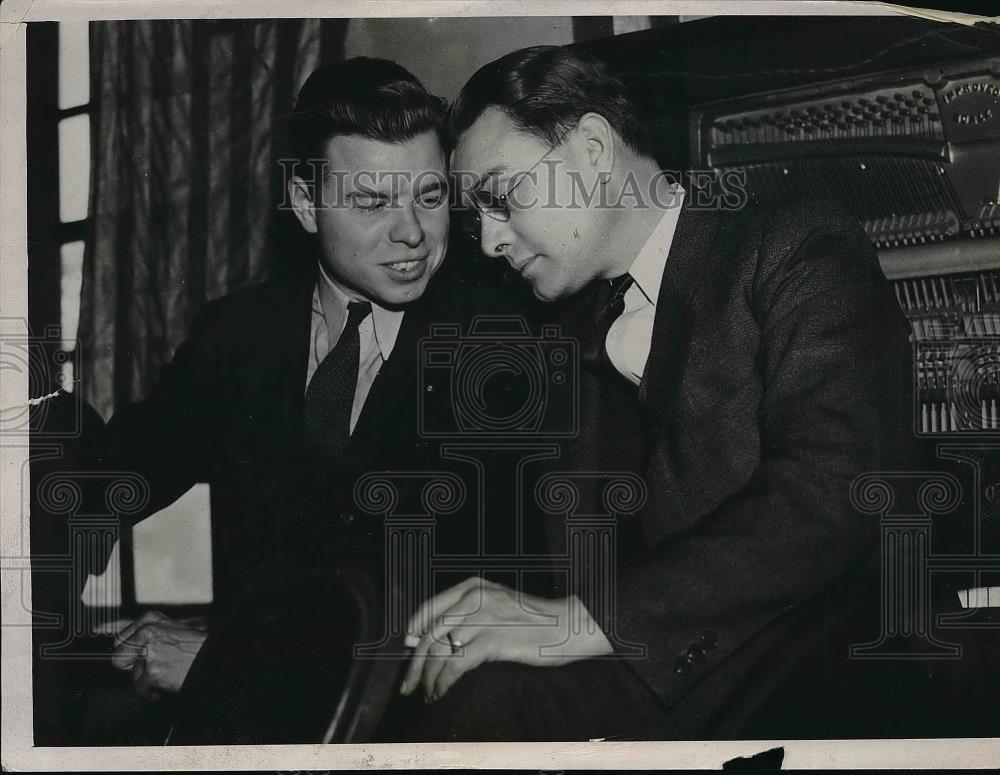 1937 Press Photo Roy Reuther and Homer Martin of the Mobile Workers of America - Historic Images