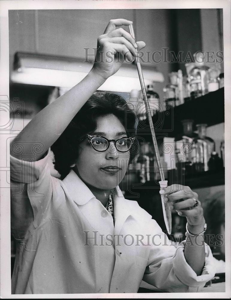 1962 Press Photo Lynne Zegiob, Teen of the Week - Historic Images