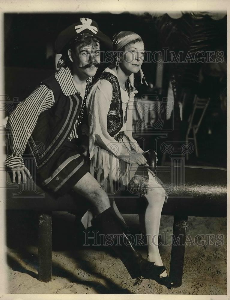 1925 Press Photo Pirate Ball at Biltmore Country Club - neb06564 - Historic Images