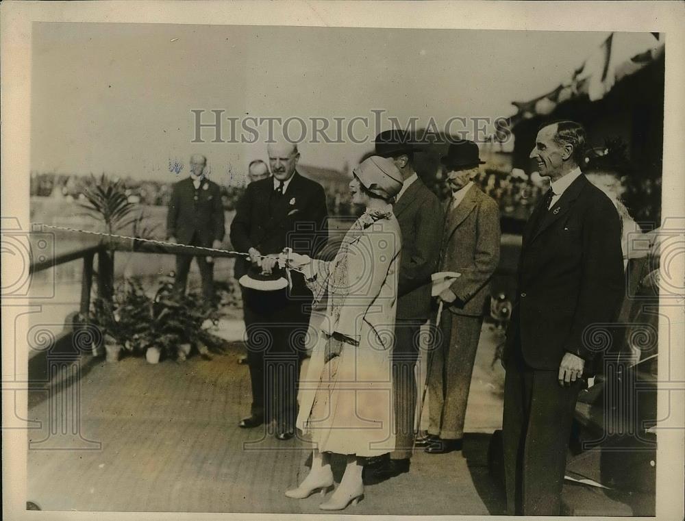 Press Photo Duchess of York Christening &quot;John Russell&quot; - Historic Images