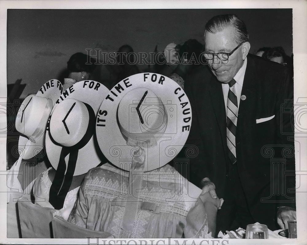 1958 Press Photo Senator Claude Pepper Shakes Hands Three Campaign-Hatted Women - Historic Images