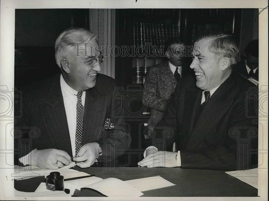 1940 Press Photo Secretary of Agriculture Henry Wallace, Clifton Woodrum - Historic Images