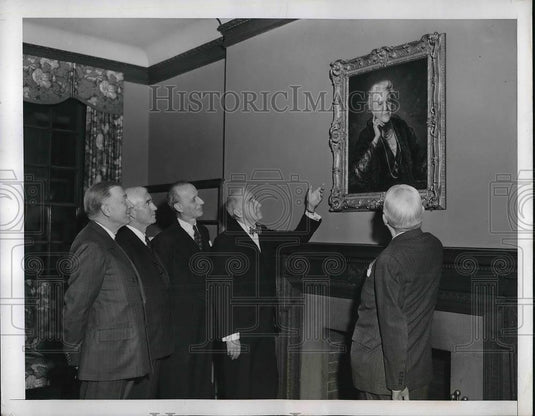 1943 Press Photo A Painting of Sara Delano Roosevelt at 49 East 65th Street - Historic Images