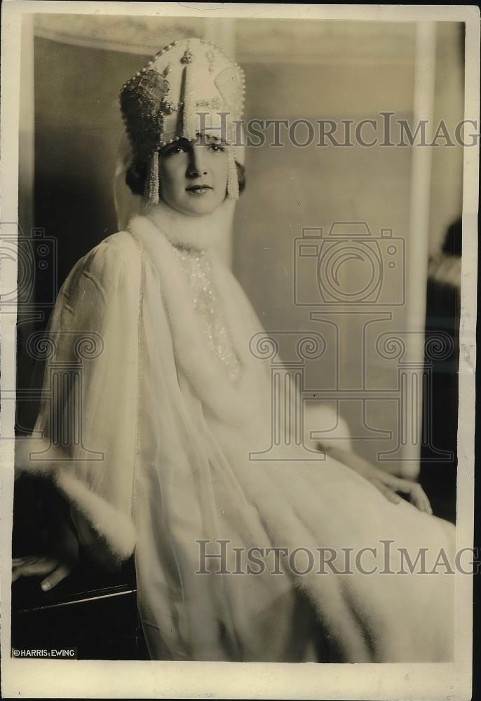1922 Press Photo Dorothea Morgan, Snow Maiden, Washington Opera Company Ball - Historic Images