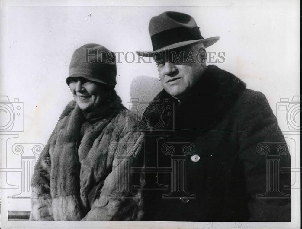1965 Press Photo Alexander Mitchell Palmer, U.S. Attorney General with Wife - Historic Images