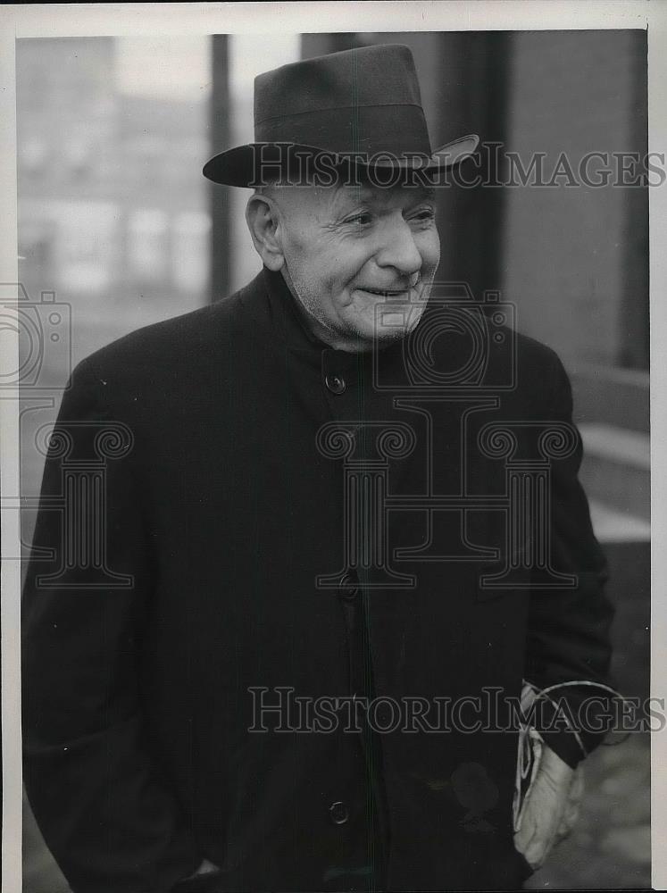 1940 Press Photo Joseph Carter Whose Wife Nellie Filed For Divorce - nea81372 - Historic Images