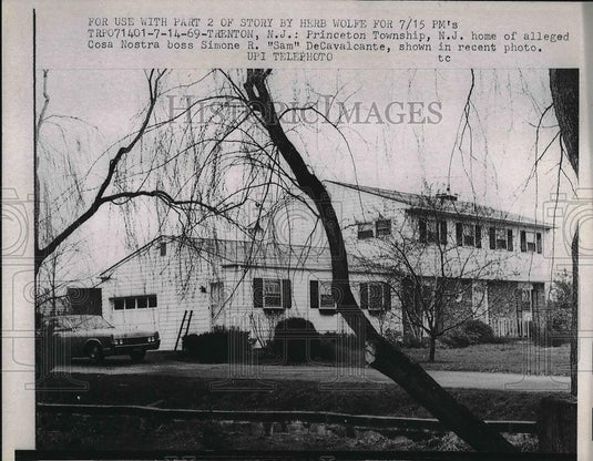 1969 Press Photo Alleged Cosa Nostra Boss Simone DeCavaloante - nea96896 - Historic Images
