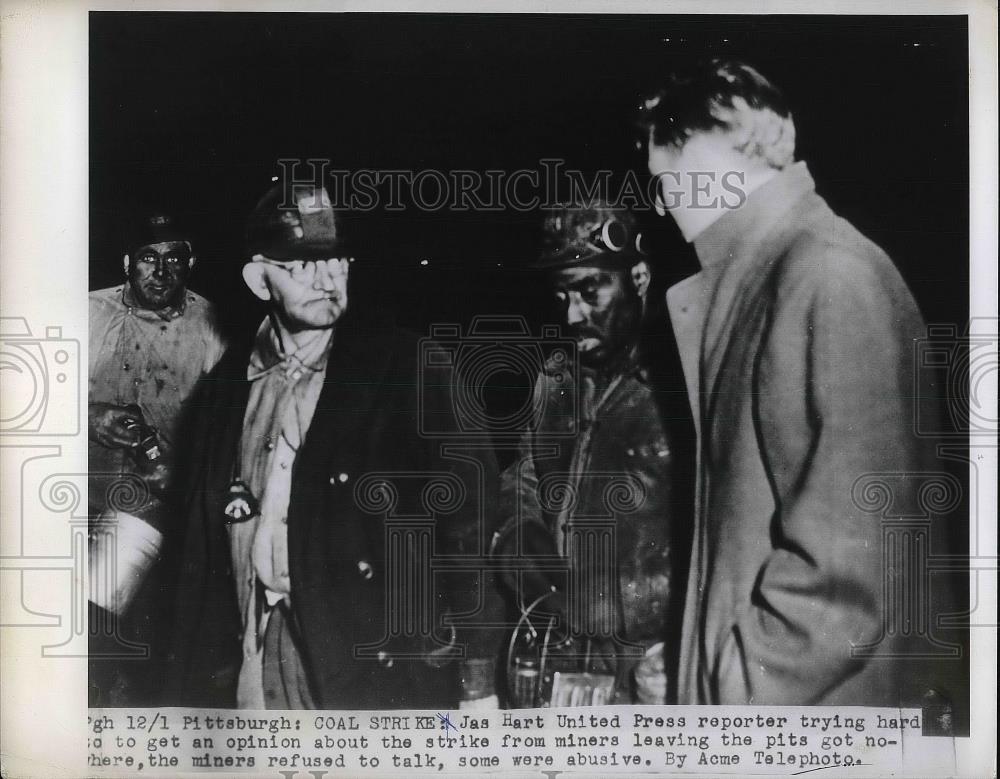 1949 Press Photo United Press Reporter Tries to Get Opinion From Striking Miners - Historic Images