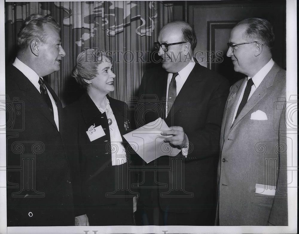 1955 Press Photo Sen. Everett M Dirksen Rep. Katherine St. Geroge, Leonard Hall - Historic Images