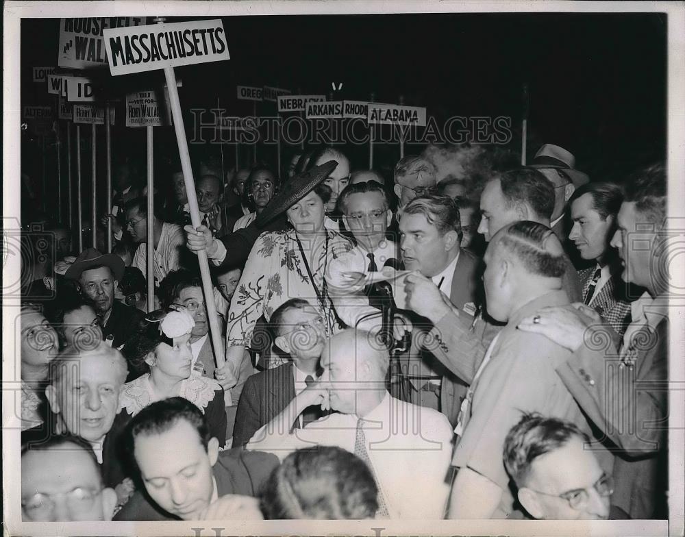 Crowd At Democratic National Convention 1944 Vintage Press Photo Print crowd-at-democratic-national-convention-1944-vintage-press-photo-print