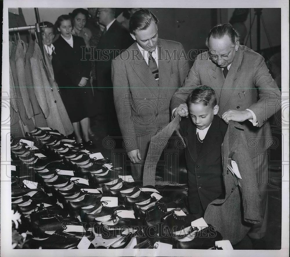 1951 Press Photo Otto Bach, Martin Samberg of Norway - Historic Images