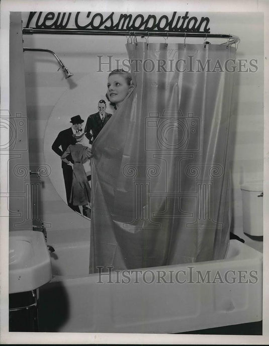 1938 Press Photo New midget bath showerheads in show exhibit - neb02942 - Historic Images