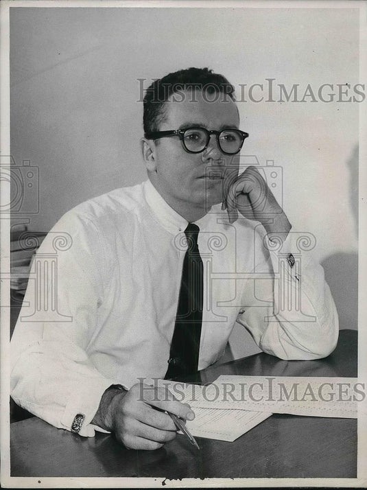 1957 Press Photo Tommy O'Connell of Cleveland Browns - nea85875 - Historic Images