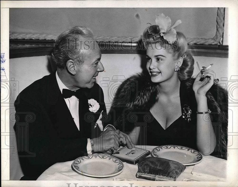 1942 Press Photo Tommy Manville, Heir, Bonita Bonnie Edwards, Coq Rouge - Historic Images