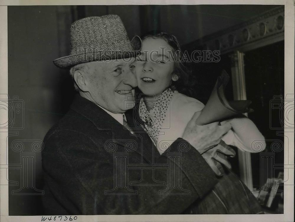 1939 Press Photo Betty Fallon, James Clark Moreeynolds US Supreme Court - Historic Images