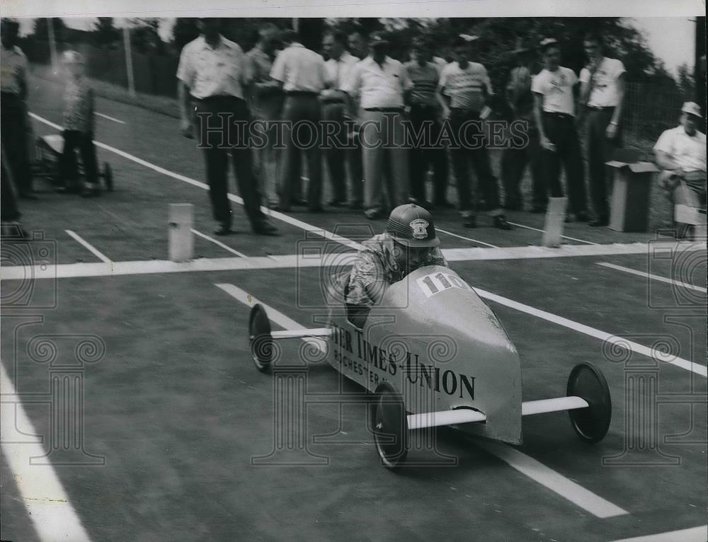 1952 Press Photo Derby Car race - neb21146 - Historic Images