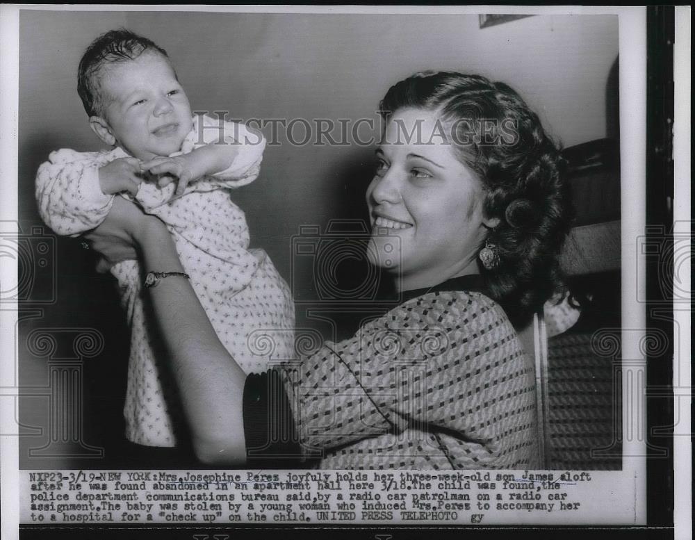 1955 Press Photo Mrs. Josephine Perez and son James - nea87197 - Historic Images