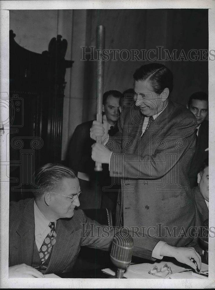 1945 Press Photo Senator James E. Murray Waves Bat over Dr. Dewey Anderson - Historic Images