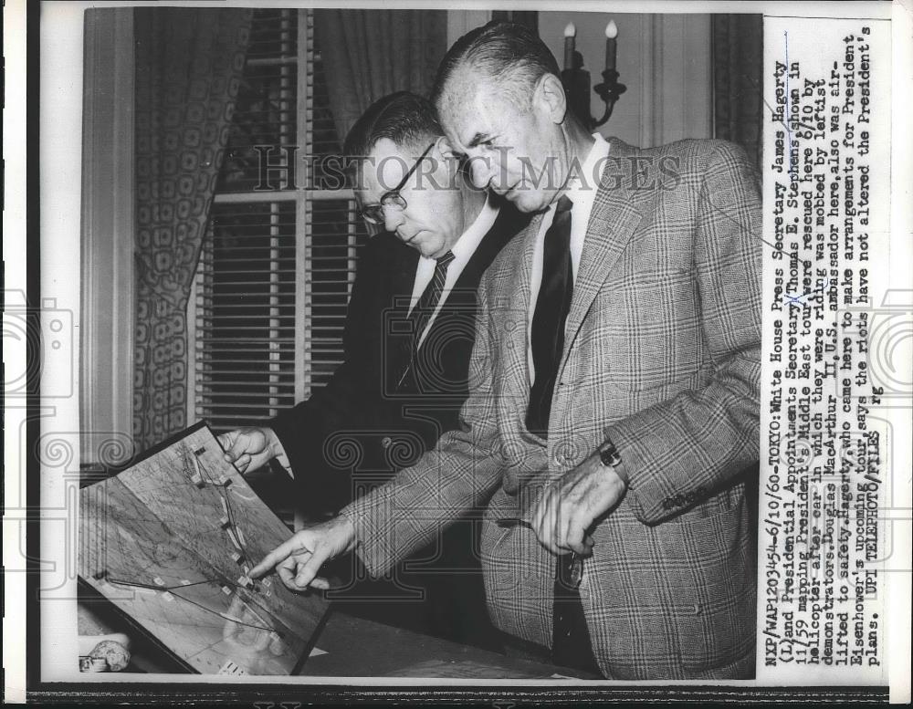 1960 Press Photo White House Press Secretary James Hagerty Thomas Stephens Tokyo - Historic Images