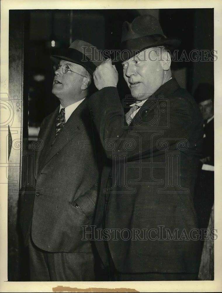 1938 Press Photo Ralph Robb and Thomas Morris after their arrest - neb08057 - Historic Images