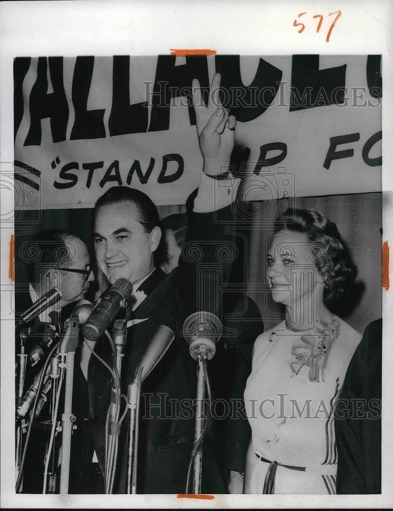 1966 Press Photo Alabama Governor George C Wallace &amp; His Wife - neb20410 - Historic Images