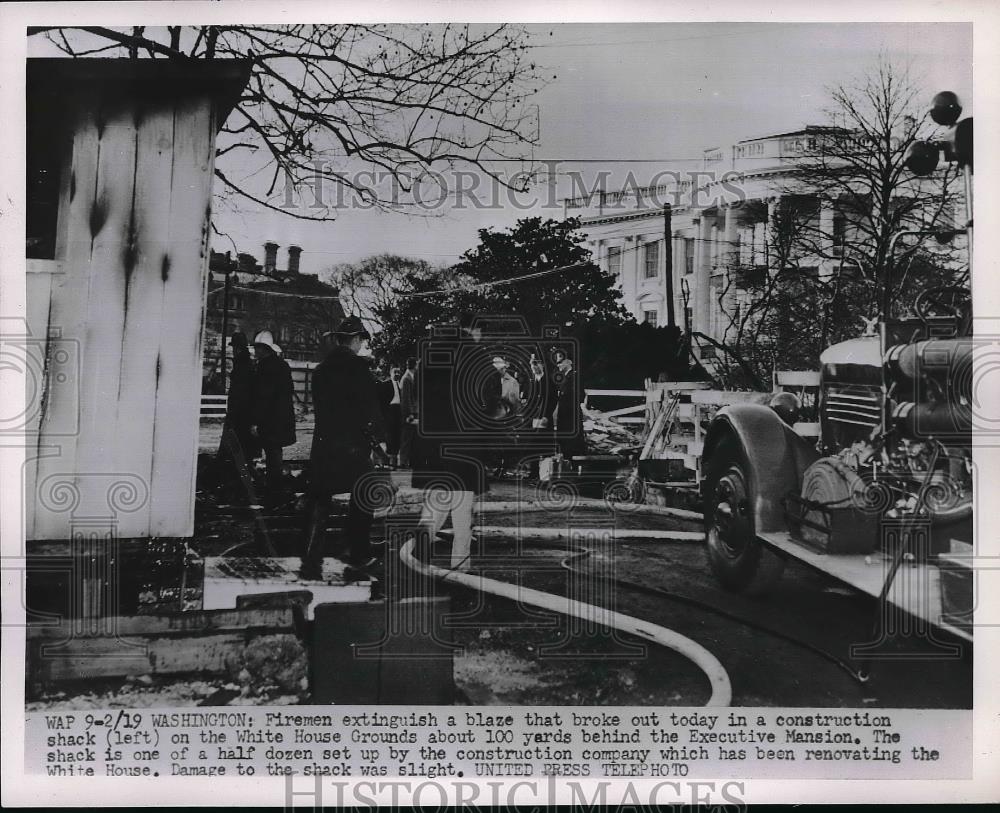 1952 Press Photo Firemen extinguishing blaze on White House Grounds - neb18229 - Historic Images